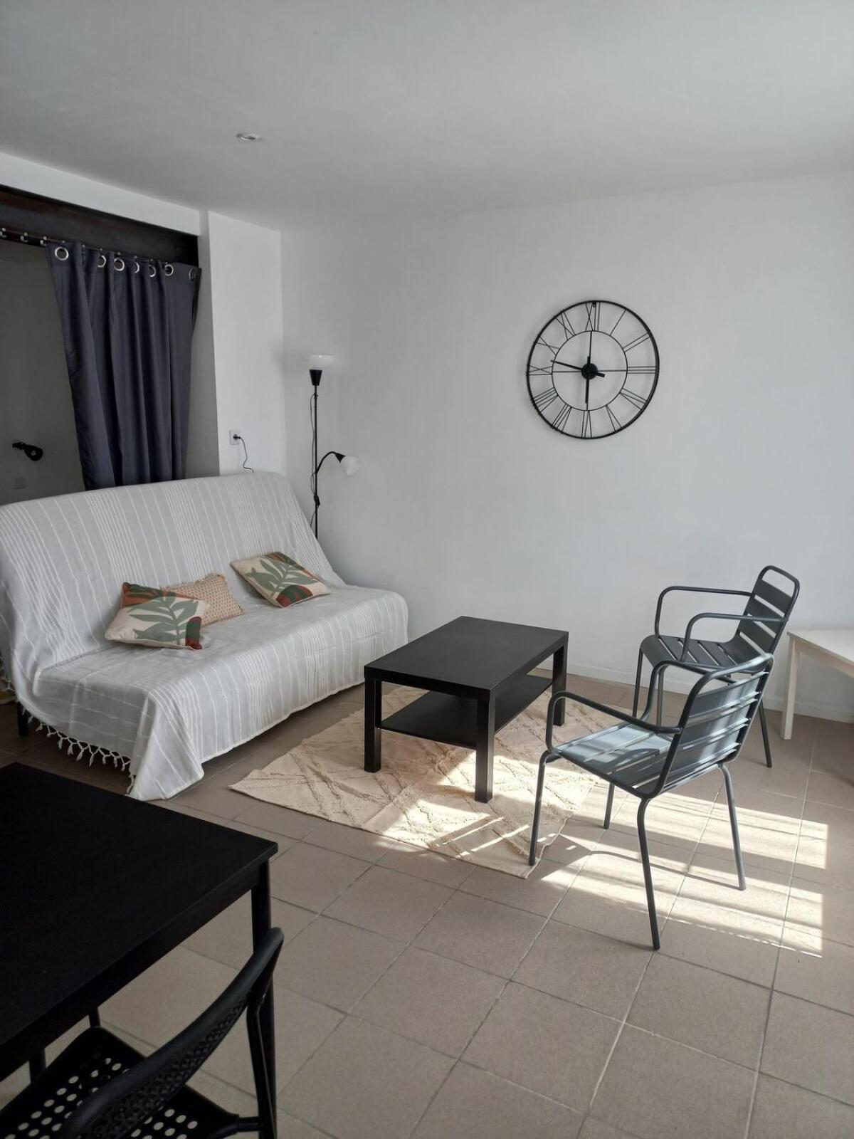 Apartment Large Near Medieval *